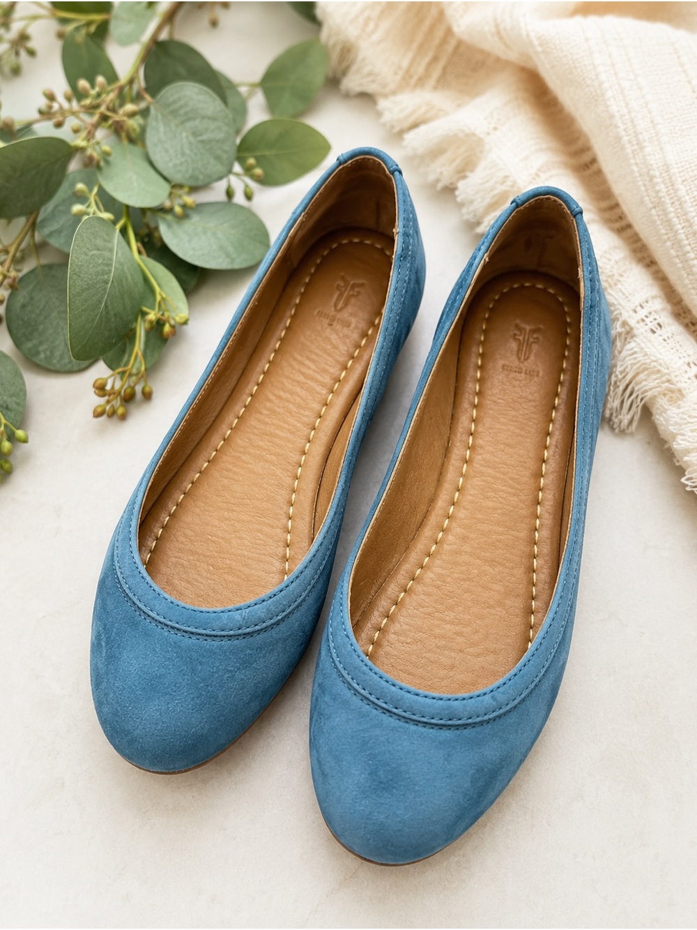 Frye Carson Ballet Flats Blue Turquoise Sky Suede Leather Women’s 7.5